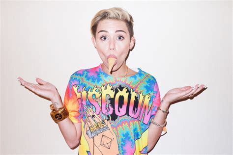 miley cyrus nude piss|Miley Cyruss Latest Terry Richardson Cover Is as NSFW as。